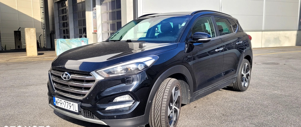 Hyundai Tucson cena 65500 przebieg: 316000, rok produkcji 2016 z Żory małe 254